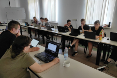 Intensive-work-during-workshops-3